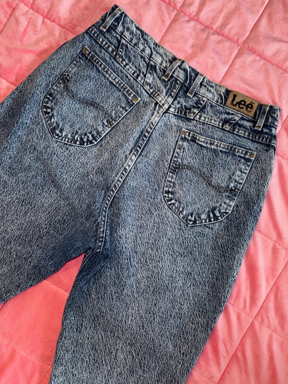 Vintage Lee Classic High-Rise Mom Jeans